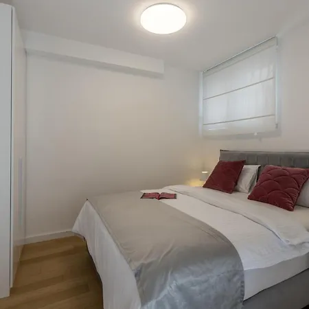 Fortuna Apartment *